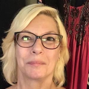 Meet your Posher, Dawn